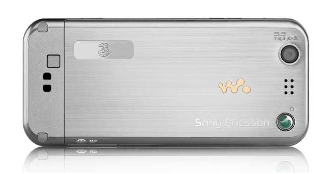 Sony Ericsson W890i