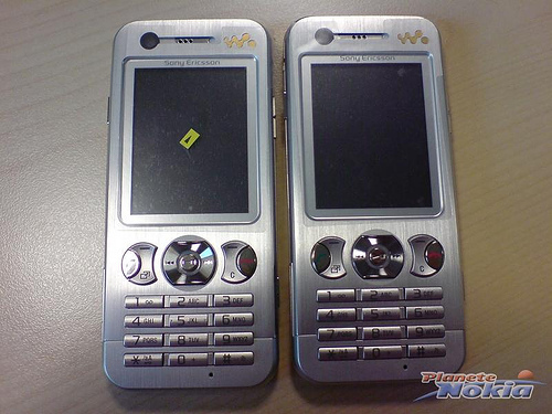 Sony Ericsson W890i