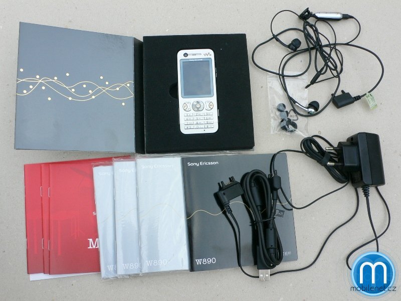 Sony Ericsson W890i