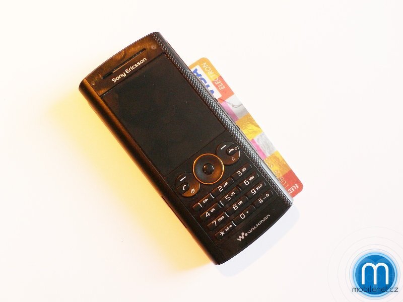 Sony Ericsson W902