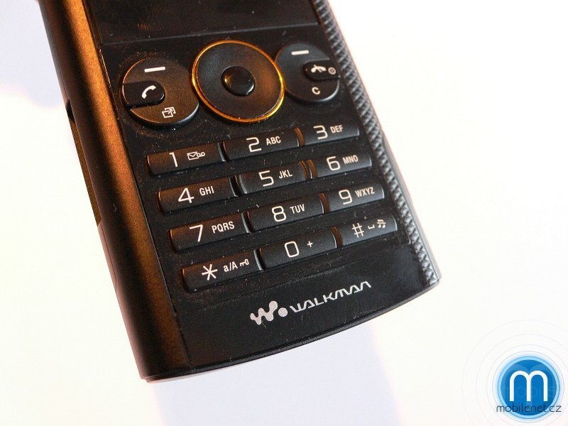 Sony Ericsson W902