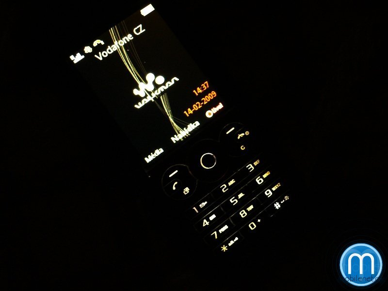 Sony Ericsson W902