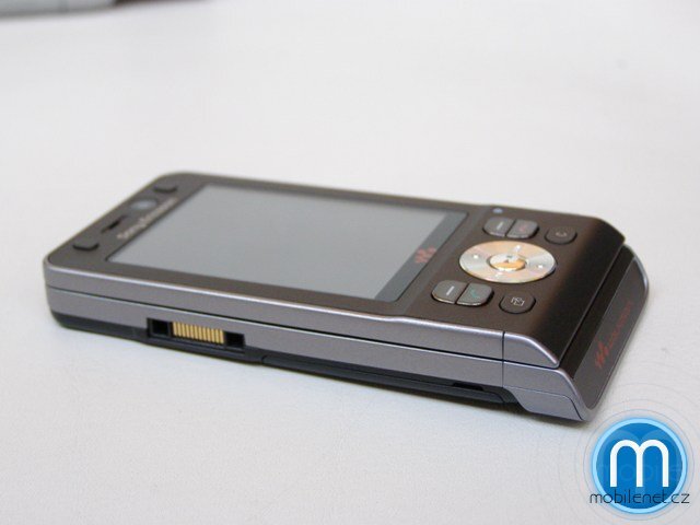 Sony Ericsson W960i