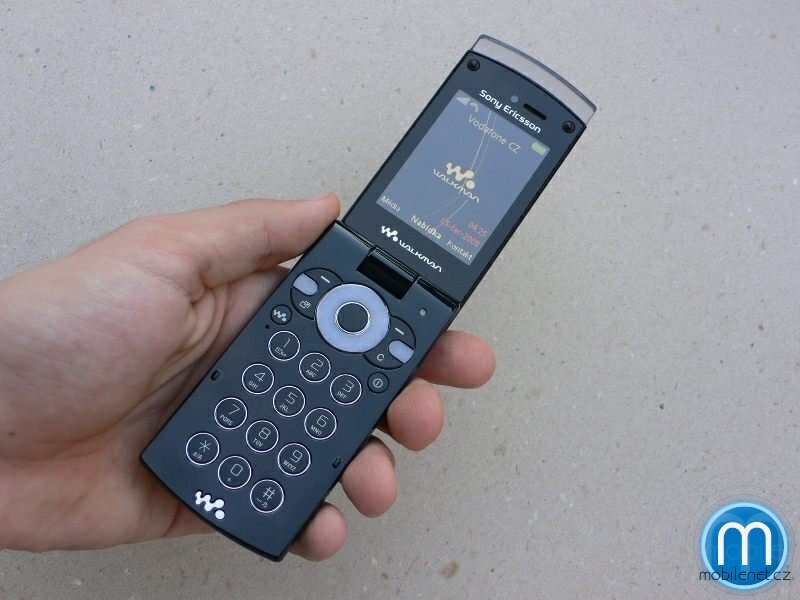 Sony Ericsson W980