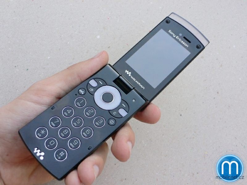 Sony Ericsson W980