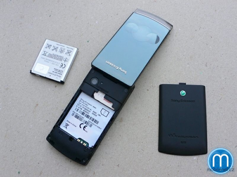 Sony Ericsson W980