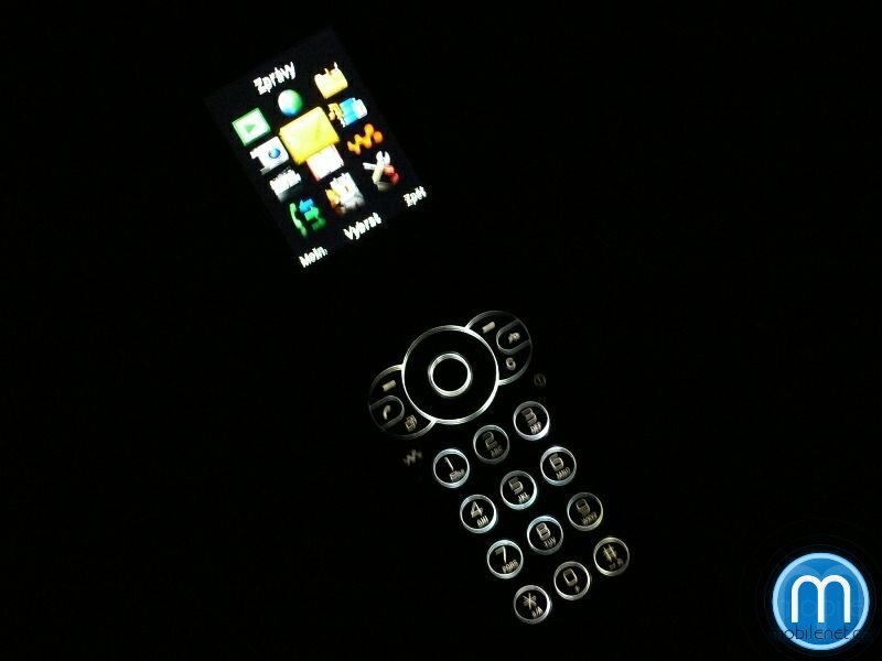 Sony Ericsson W980