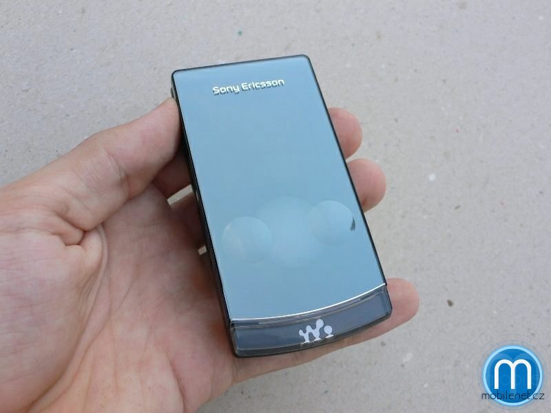 Sony Ericsson W980