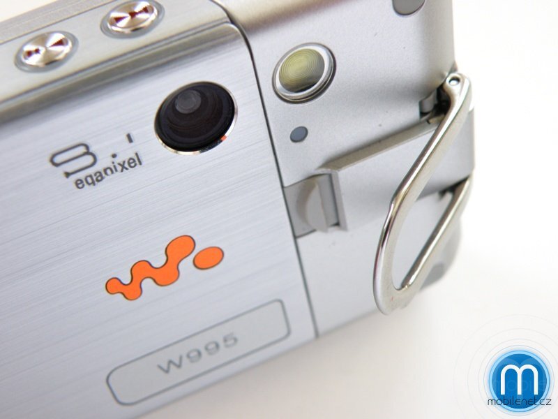 Sony Ericsson W995