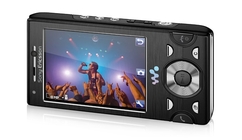Sony Ericsson W995: multimediální pecka