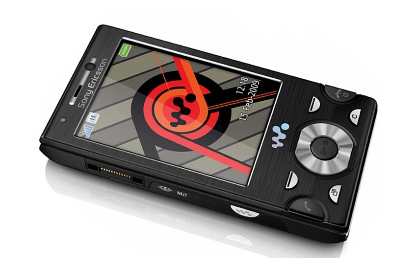 Sony Ericsson W995: multimediální pecka
