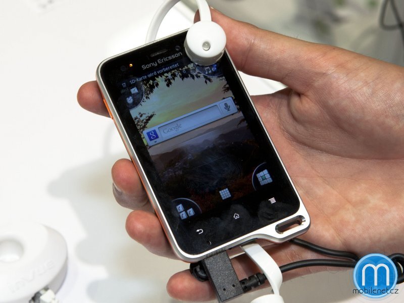 Sony Ericsson Xperia active