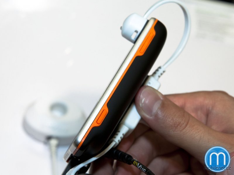 Sony Ericsson Xperia active