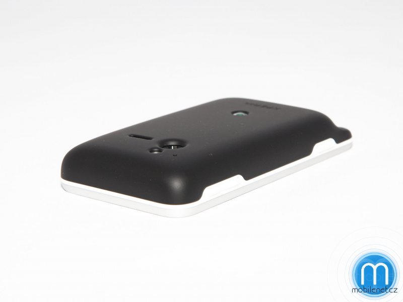 Sony Ericsson Xperia active