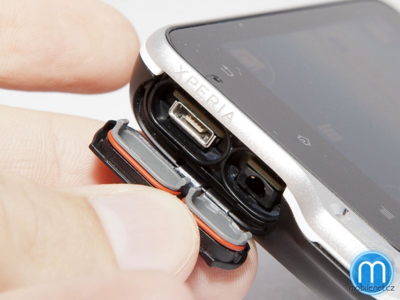 Sony Ericsson Xperia active