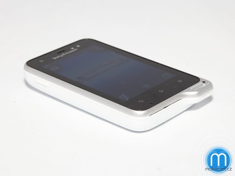 Sony Ericsson Xperia active