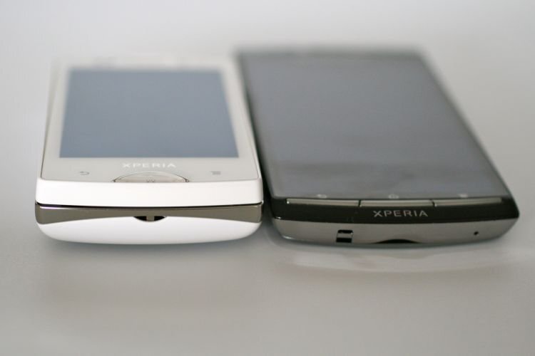 Sony Ericsson Xperia mini/pro live