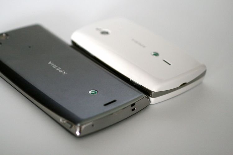 Sony Ericsson Xperia mini/pro live