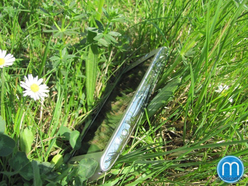 Sony Ericsson Xperia neo