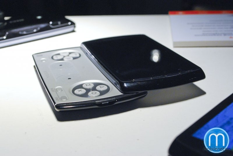 Sony Ericsson Xperia Play