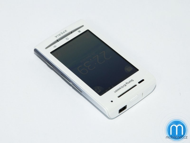 Sony Ericsson Xperia X8