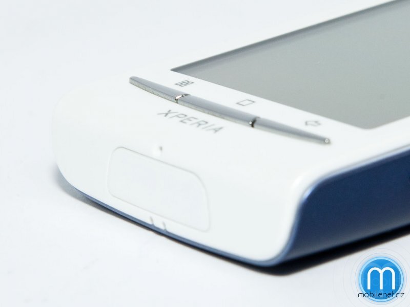 Sony Ericsson Xperia X8