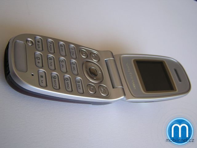 Sony Ericsson Z300i