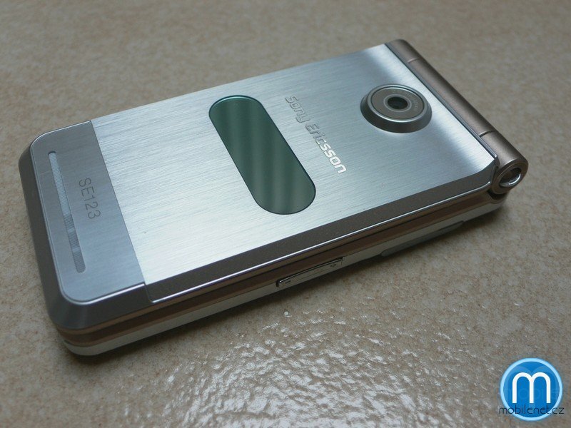 Sony Ericsson Z770i