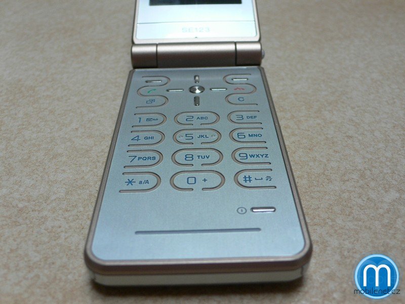 Sony Ericsson Z770i