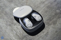 Sony WF-SP700N