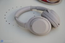 Sony WH-1000XM4