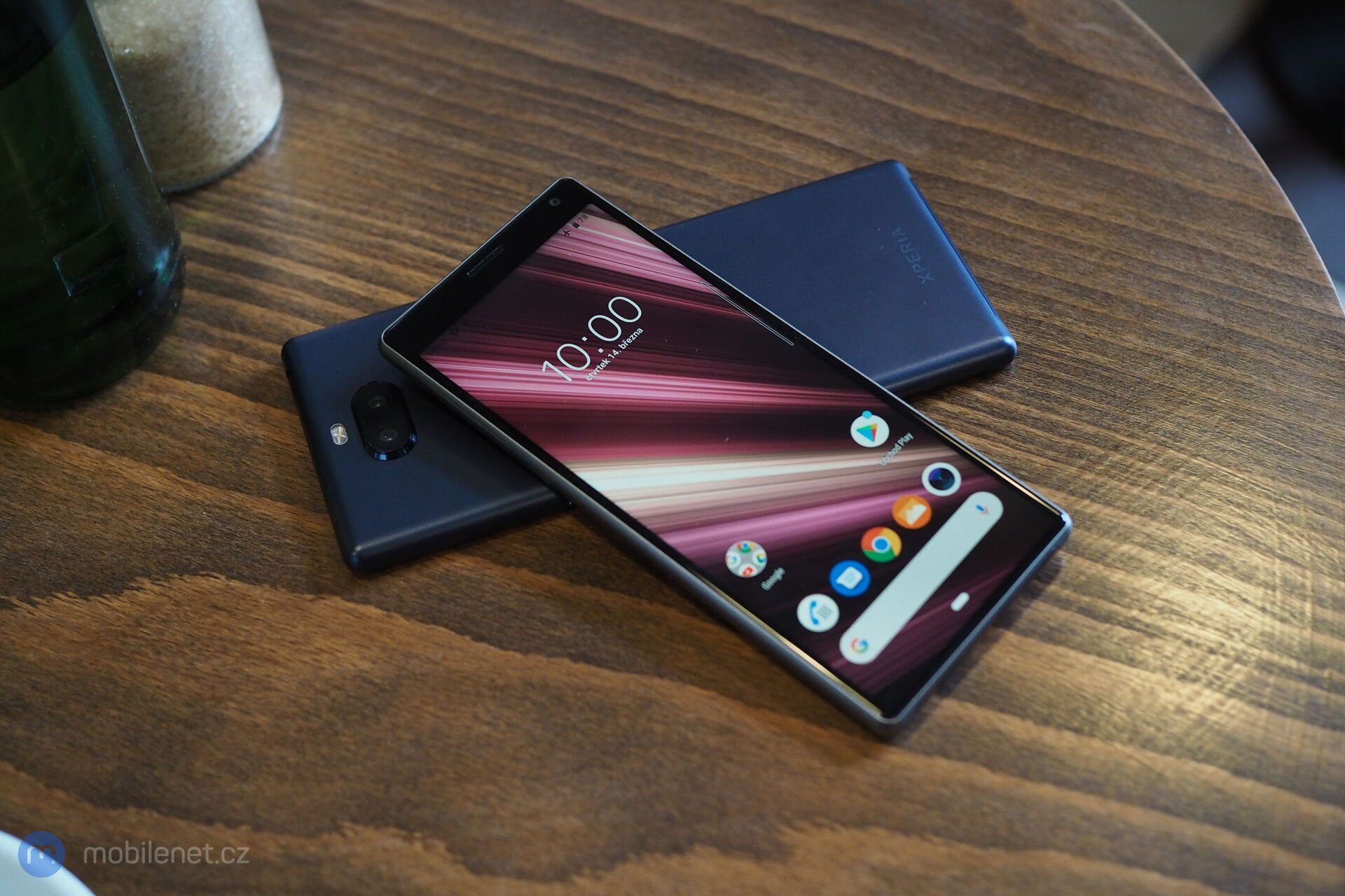 Sony Xperia 10 a Xperia 10 Plus