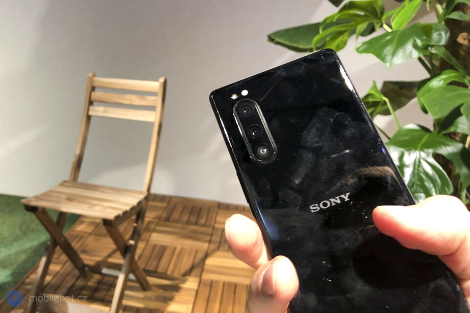 Sony Xperia 5