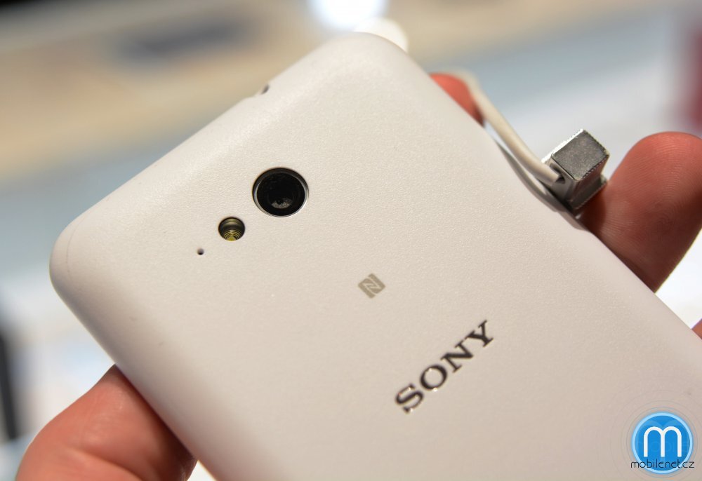 Sony Xperia E4g