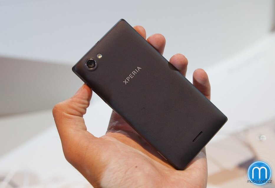 Sony Xperia J