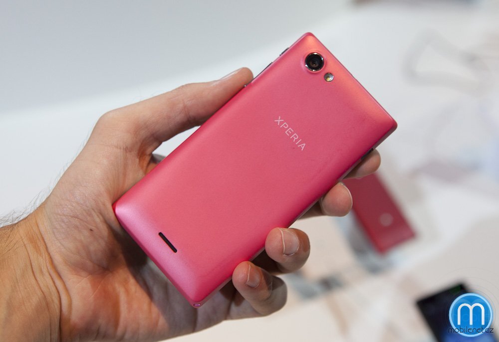 Sony Xperia J