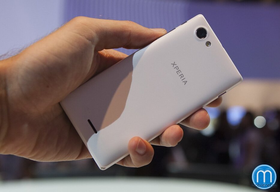 Sony Xperia J