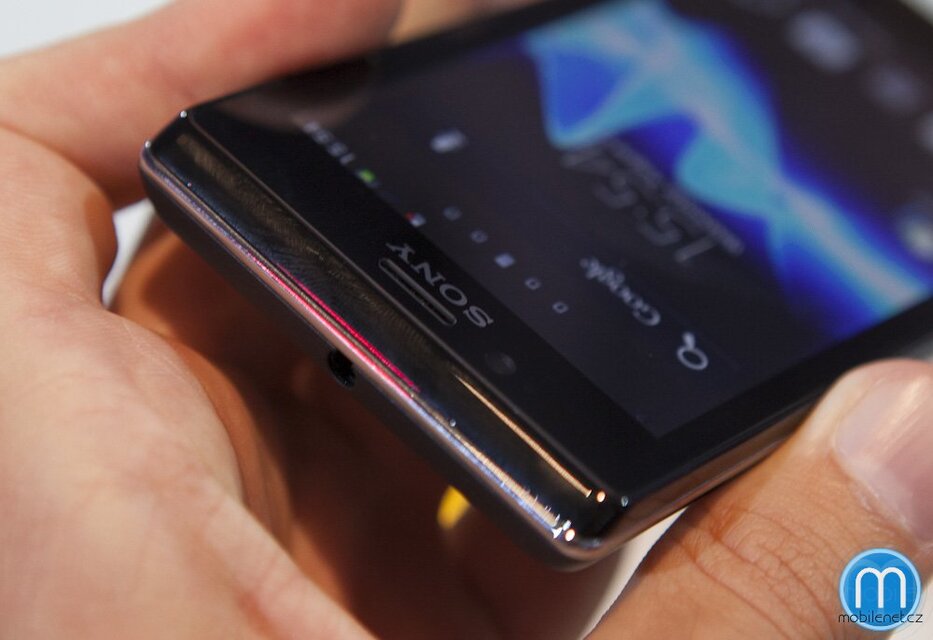Sony Xperia J