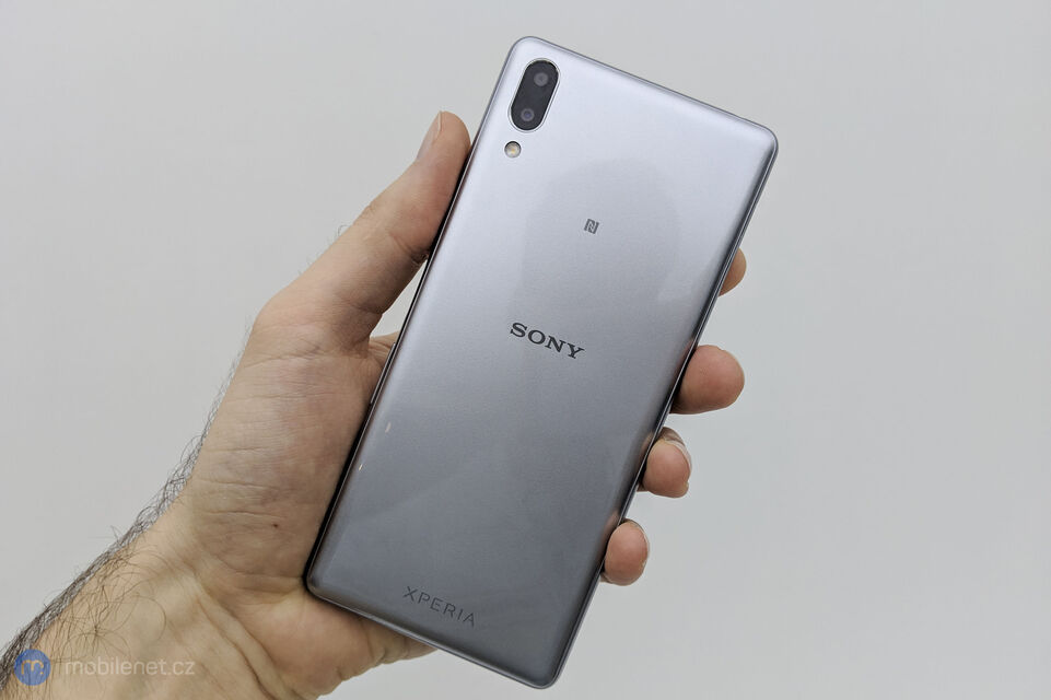 Sony Xperia L3