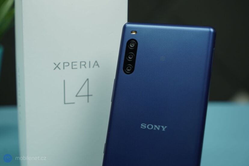 Sony Xperia L4