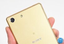 Sony Xperia M5