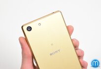 Sony Xperia M5