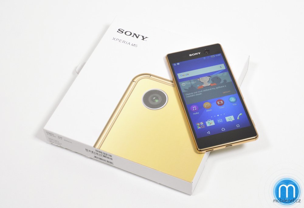 Sony Xperia M5