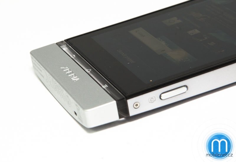 Sony Xperia P