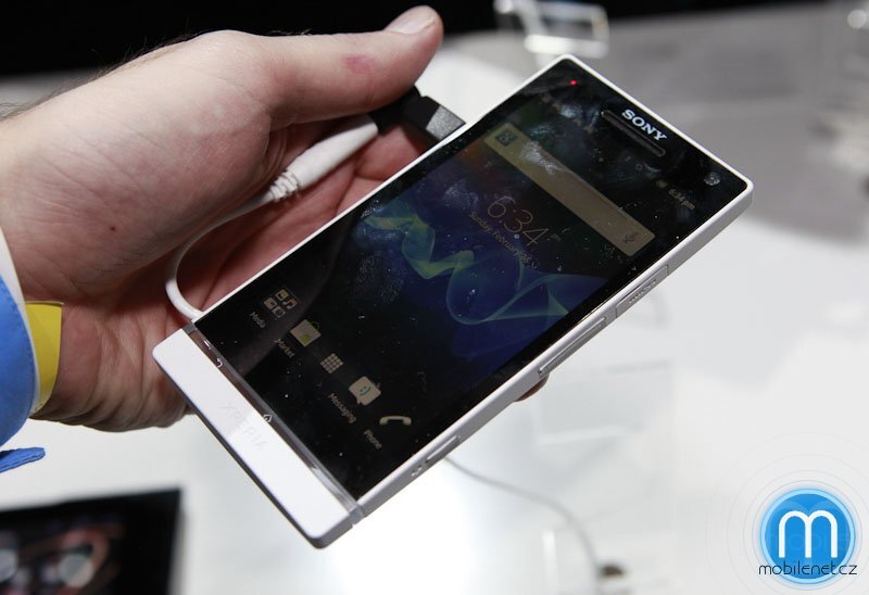 Sony Xperia S