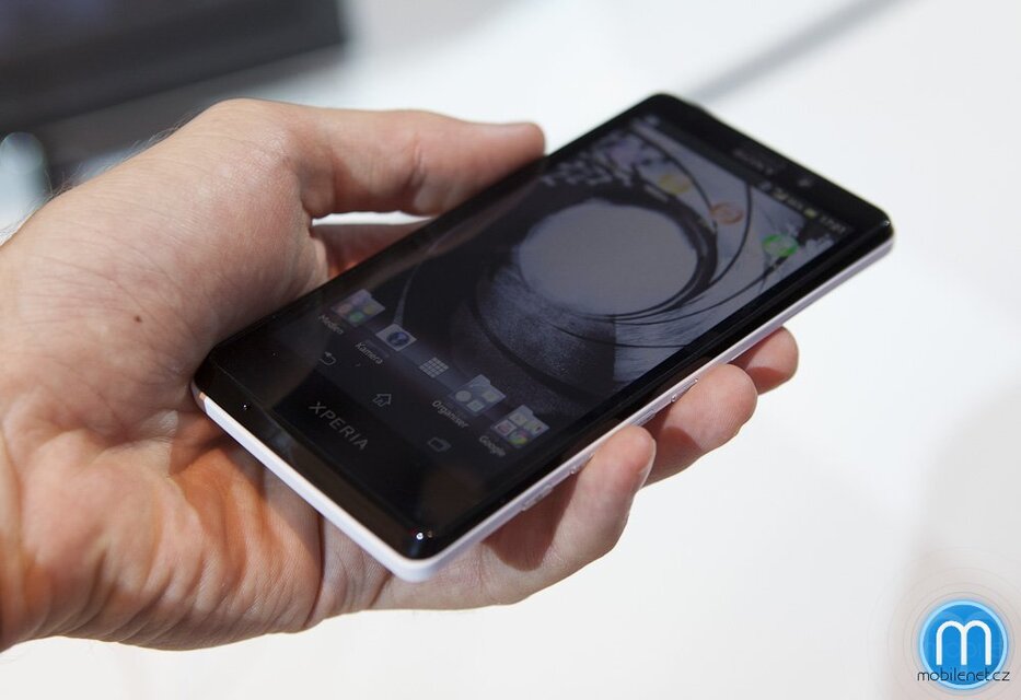Sony Xperia T