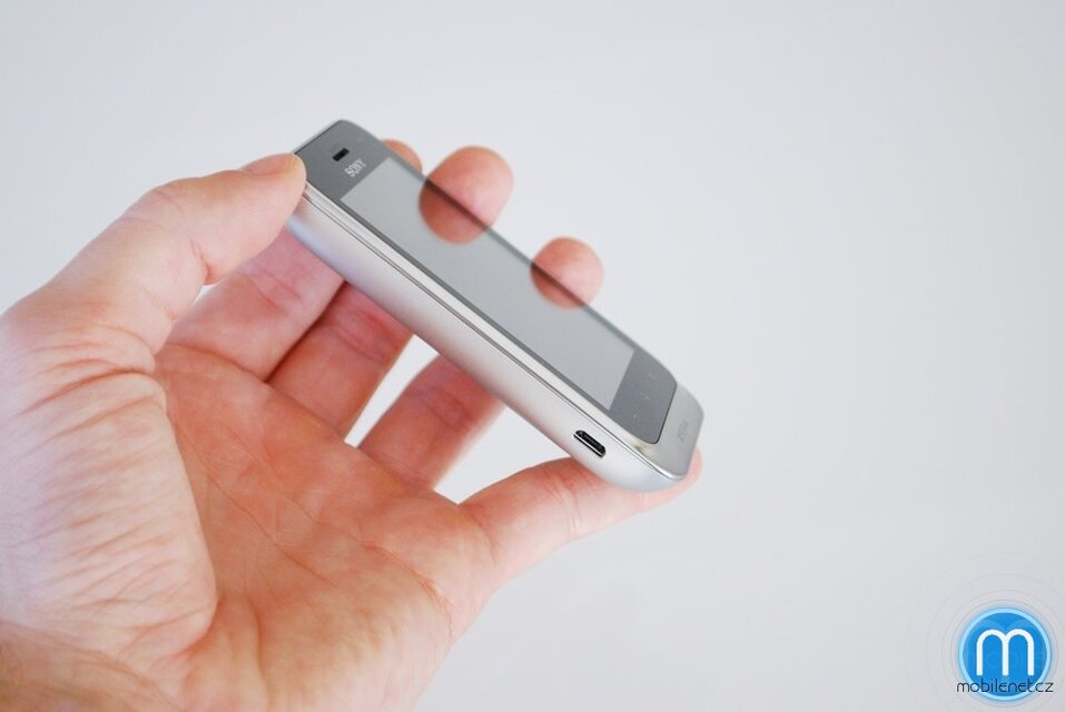 Sony Xperia tipo dual