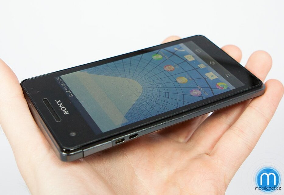 Sony Xperia V