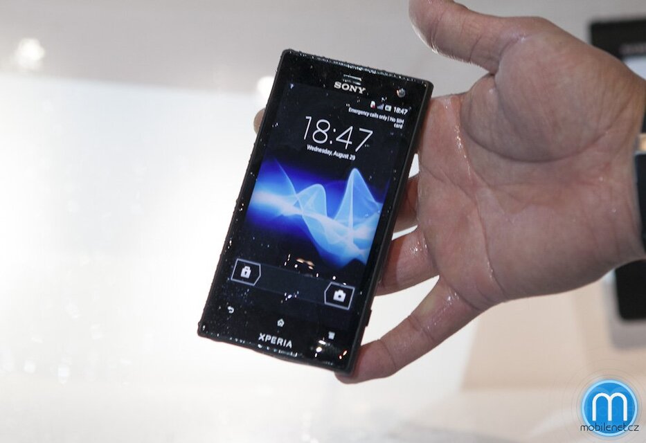 Sony Xperia V