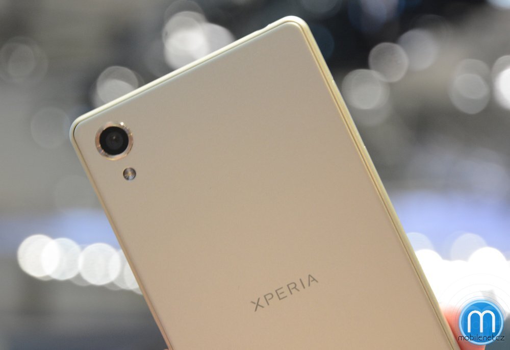Sony Xperia X